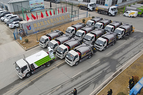 福田环卫13台-批量发车