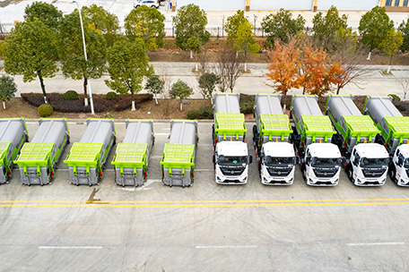 垃圾站10个加后双桥套臂5台-批量发车